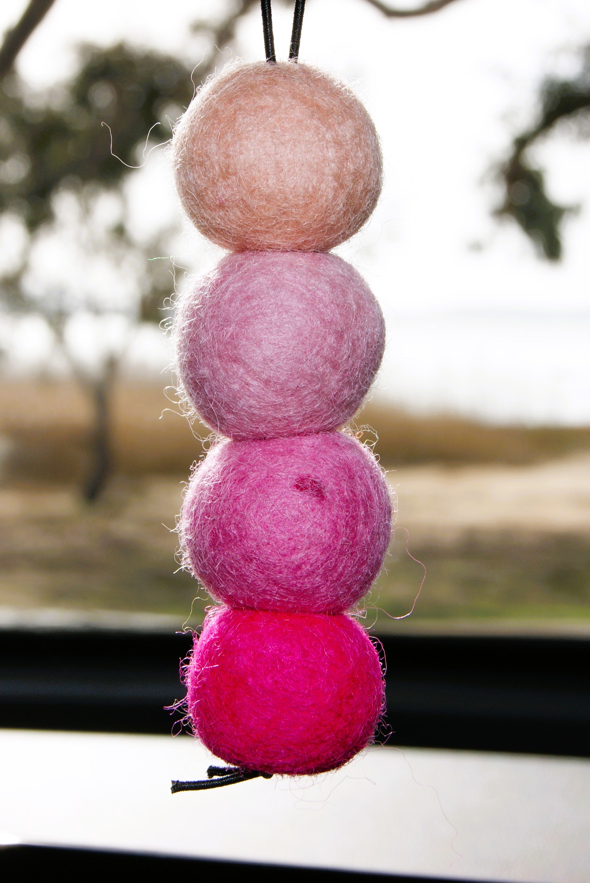 Pink WednesdayZ – FRESH BallZ
